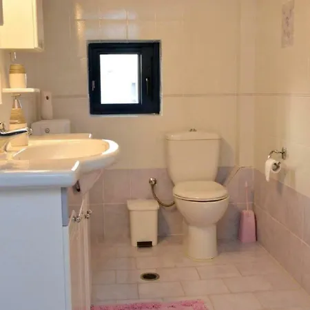 Kamari Beachfront Holiday home Xylokastro